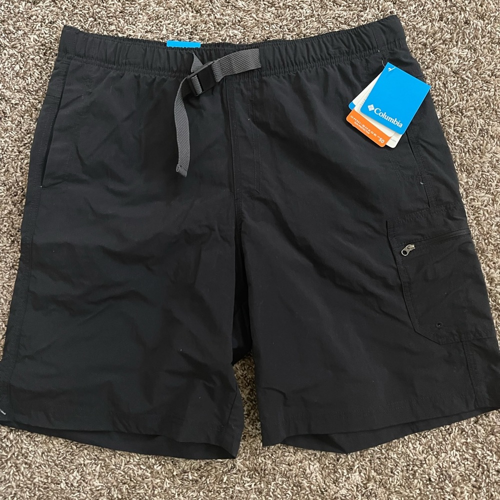 Columbia shorts NWT